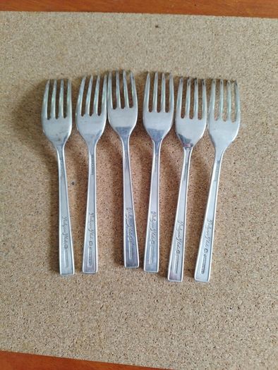 Silver plated dessert forks