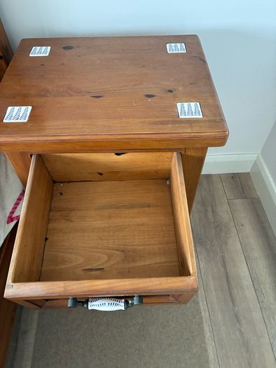 King Size bed frame & 2 Lockers