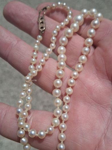 9k Gold Freshwater Graduating Pearl Necklace