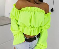 Shoulder crop top M