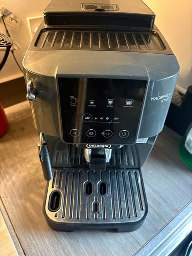 Delonghi Magnifica Coffee Machine