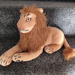 Lion plush