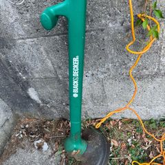 black and decker strimmer