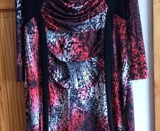Ladies Stretch Midi dress Red and Black size 16 Including postage