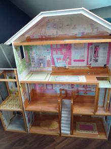 Dream Doll House