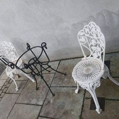 Heavy chairs and table