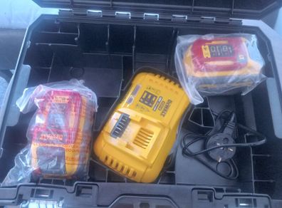 Dewalt