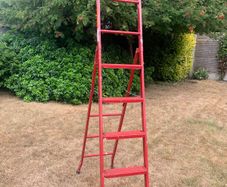 Step Ladder 7 - 10 Steps