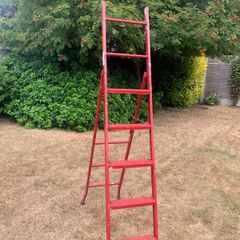 Step Ladder 7 - 10 Steps