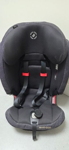 Maxi Cosi Titan