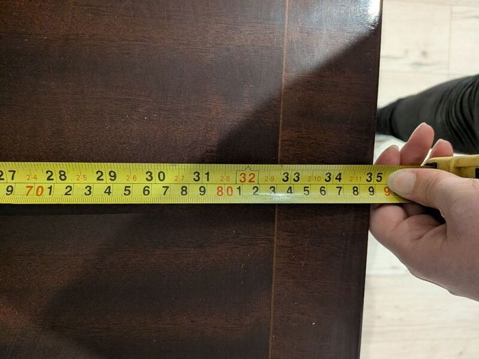 Veneer extendable Table