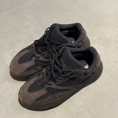 Adidas Yeezy Boost 700 'Utility Black' Heavily Worn Size 43.5