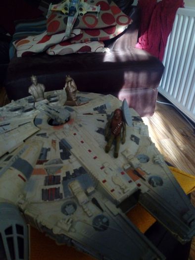 Star Wars Millennium Falcon (1995) and X-Wing (1995)