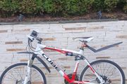 Cube bike