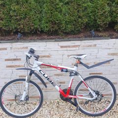 Cube bike