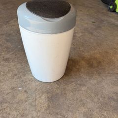 nappy bin