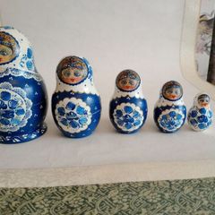 Vintage Signed Hand Painted Russian Nesting Dolls