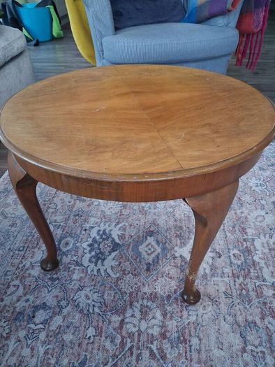 Vintage round coffee table