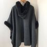 Rino pelle cape Image 5
