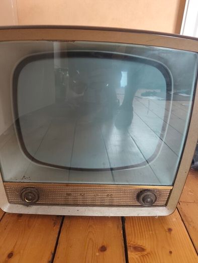 Antique TV