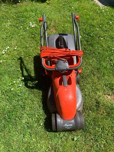 Flymo electrical mower