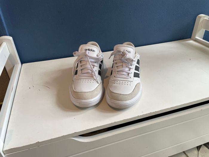 Adidas trainers UK 4.5
