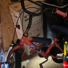 Kids bike