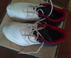 Decathlon Junior Golf Shoes.