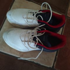 Decathlon Junior Golf Shoes.