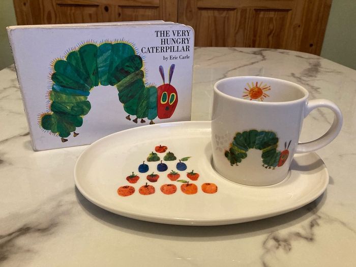 Vintage The Very Hungry Caterpillar Mug and plate set Collectables with Book