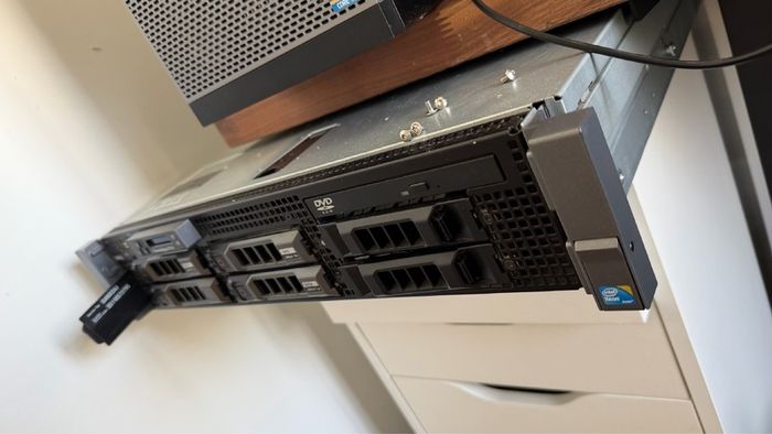 Dell PowerEdge R710 64GB RAM