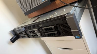 Dell PowerEdge R710 64GB RAM