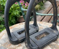 Prestige stirrups