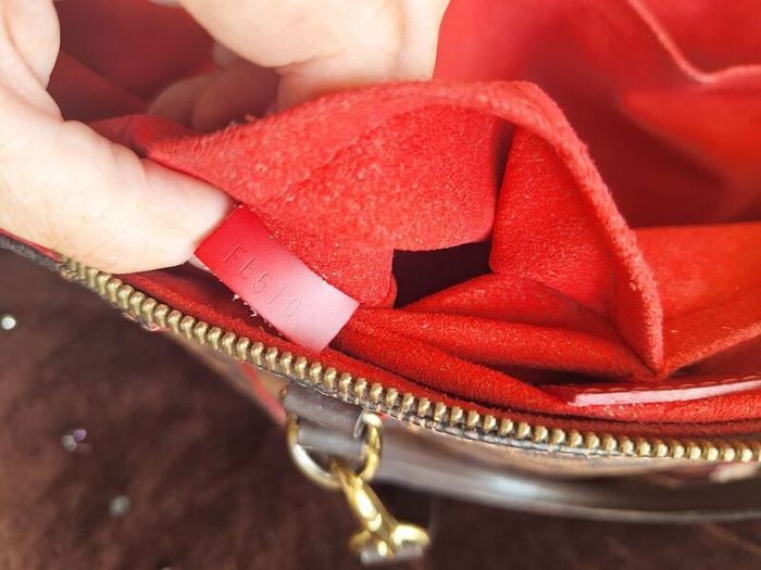 Louis Vuitton Caissa Pm