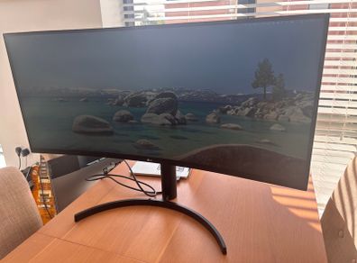LG 35" Curved Ultrawide Monitor (35WN75C)