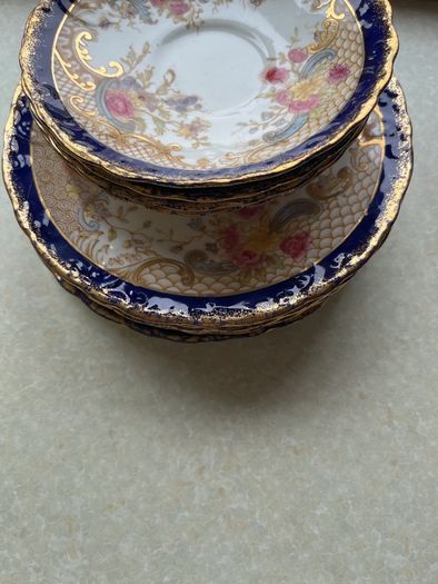 Antique 19th C5 Side Plates & 4Saucers p