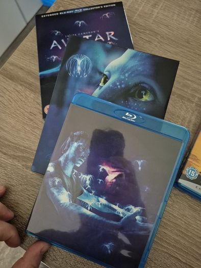 3 bluray movies avatar, teara of the sun, black hawk down