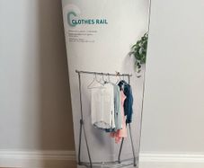 clothes rail