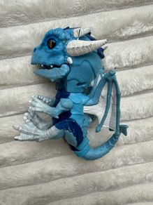 WowWee Fingerlings Untamed Freezer The Ice Dragon Used Please look at the pictures