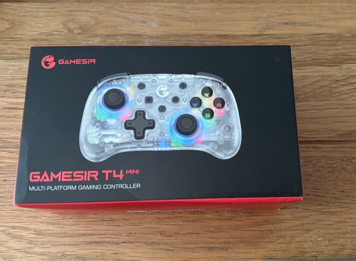 Switch / PC controller + a 12 switch card case