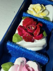Aynsley Table Name Place Card Holders, Bone China Hand-made Roses
