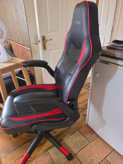 gaming chair