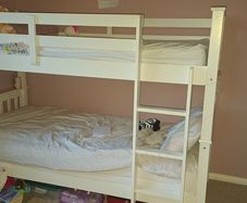Solid wood bunk beds