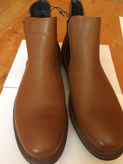 Mens ankle boots. Size 12. New