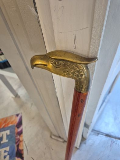 Vintage walking stick solid brass eagle head