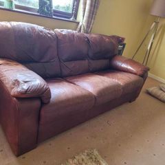 3 seater brown leather couch/sofa