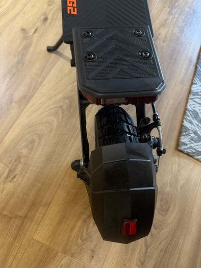 Electric scooter