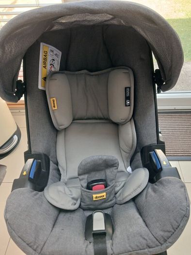 Doona Max Car seat , Stroller and Isofix base