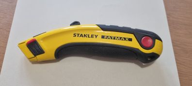 Stanley FatMax Safety Knife with Knife Blade, Retractable
