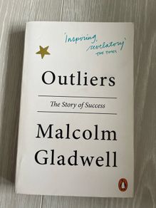 Outliers / Malcolm Blackwell